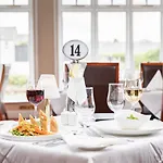 Manor 4*