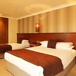 Manor Hotell Ballina (Mayo)