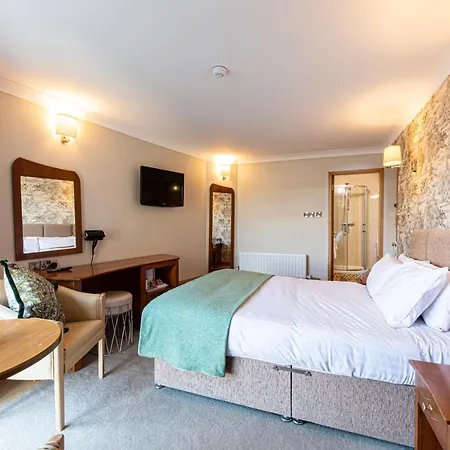 מלון Manor בלינה