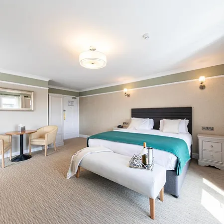 Manor 4*